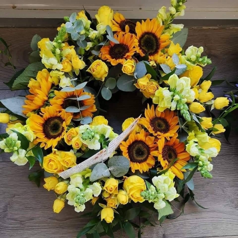 Mixed Wreath